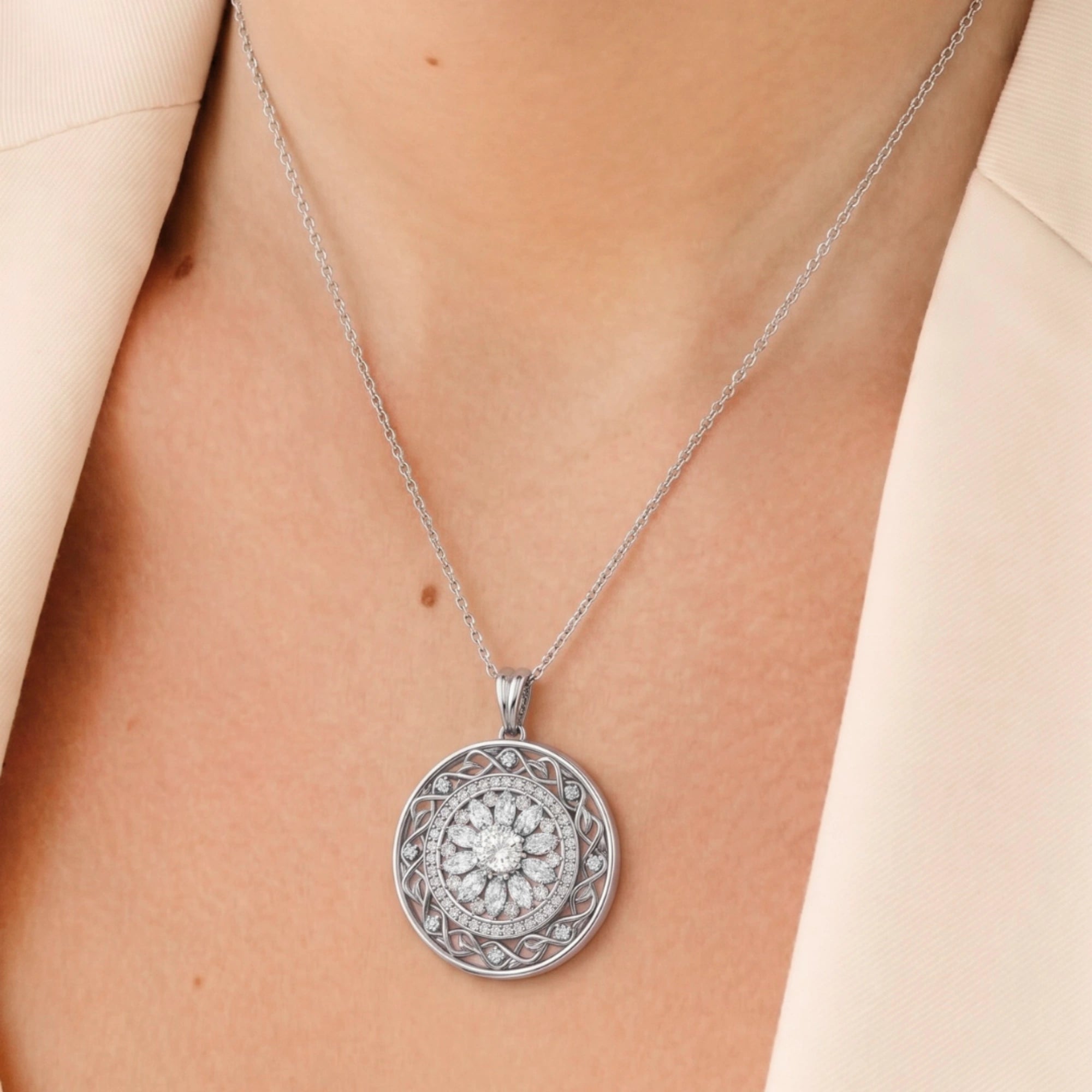 Elegant Perfume Storage Pendant