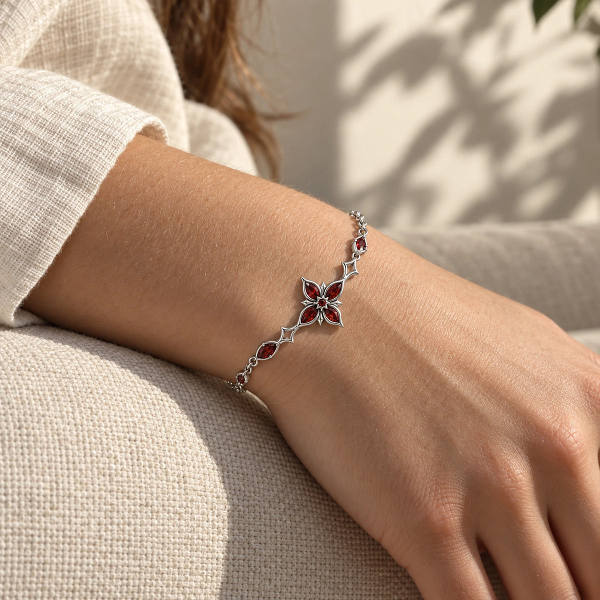 Arlecchino Bracelet, worn on a model