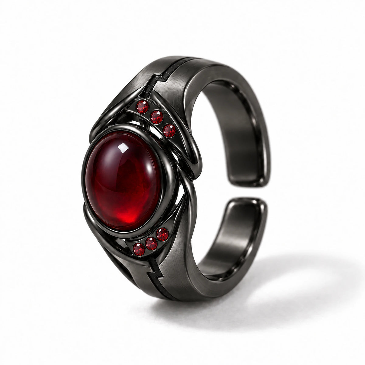 Choso Ring in Royal Black, side view