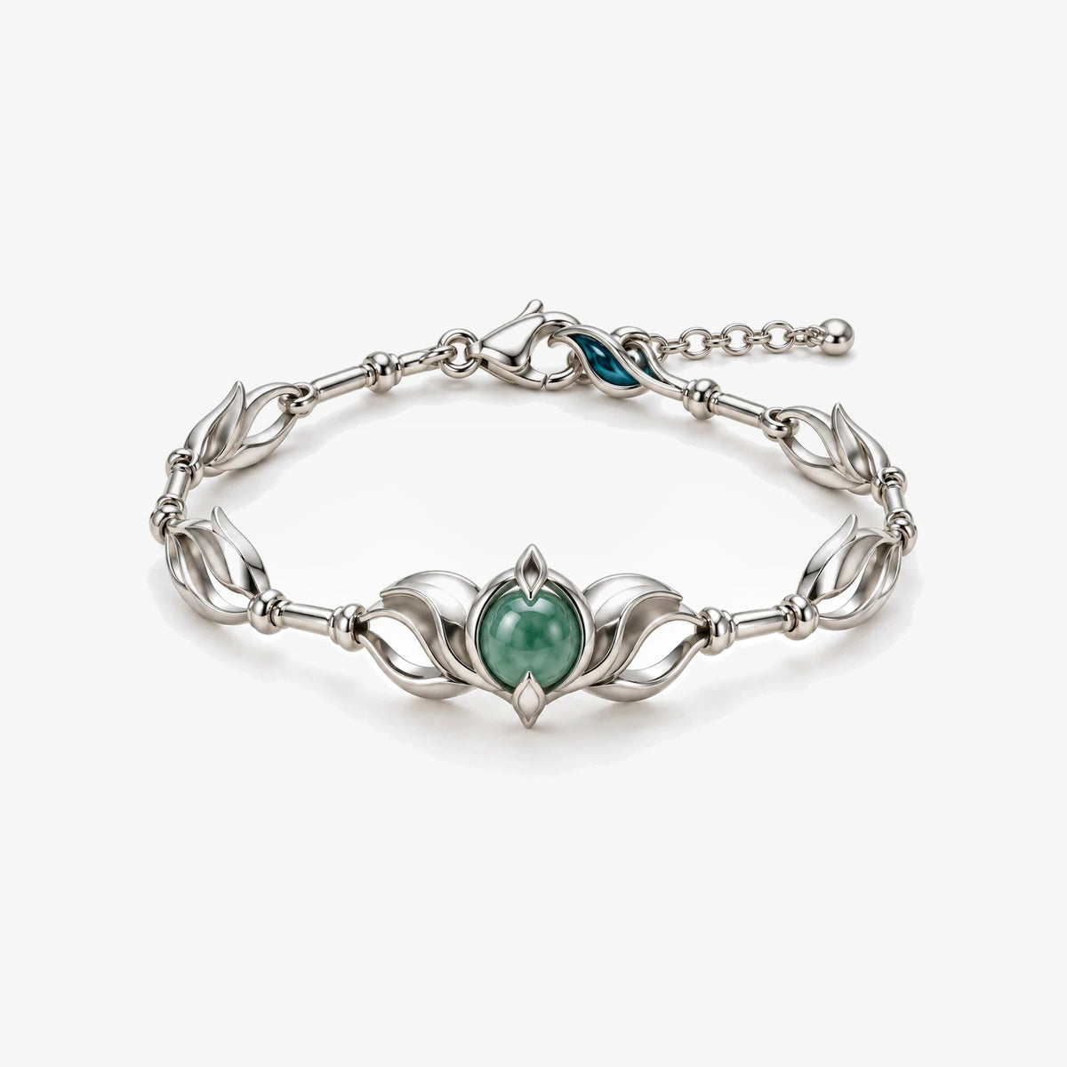 Dan Heng Lotuswake Bracelet in silver, three-quarter view