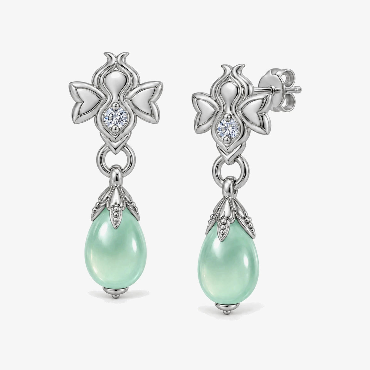 Firefly Earrings in 925 sterling silver, three-quarter view