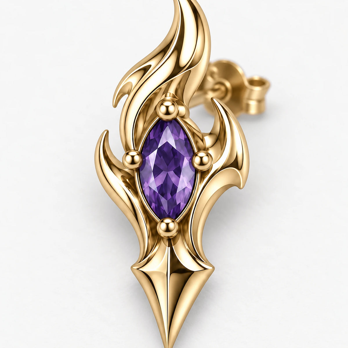 Flins Earrings in gold, close-up