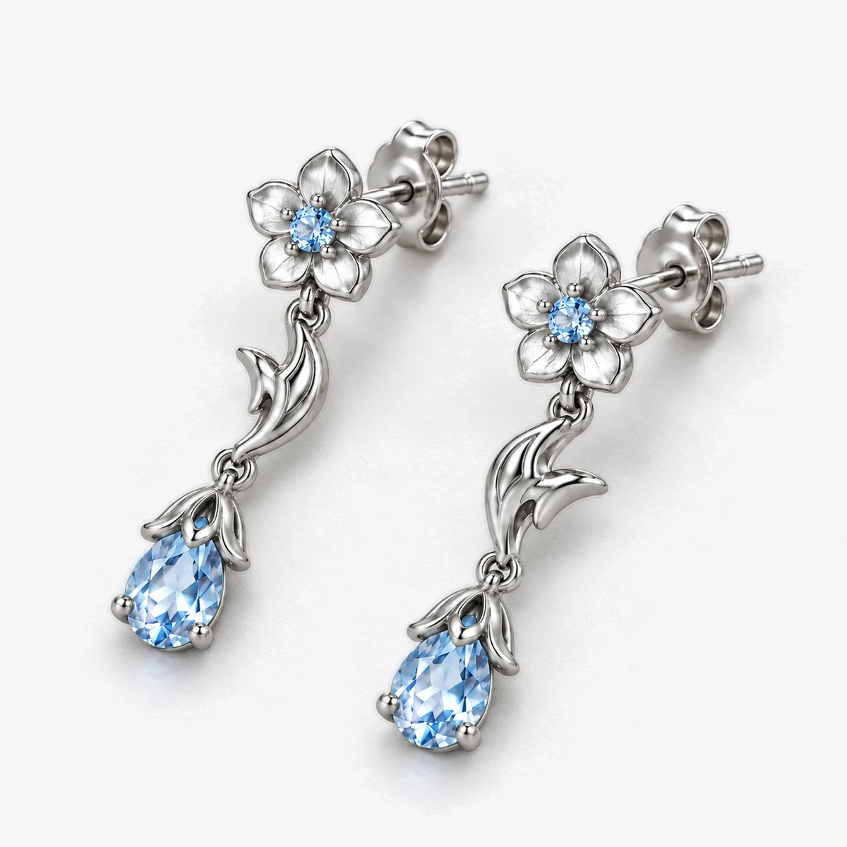 Ganyu Earrings in silver, side view