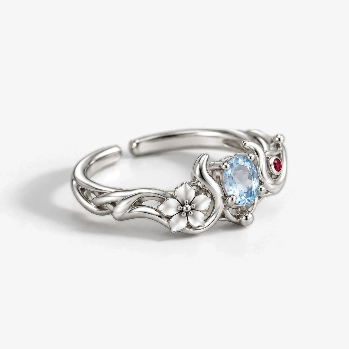 Ganyu Ring, slightly angled three-quarter view in silver