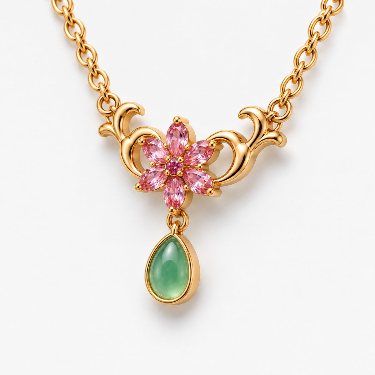 Poison Taster Necklace in gold, close-up
