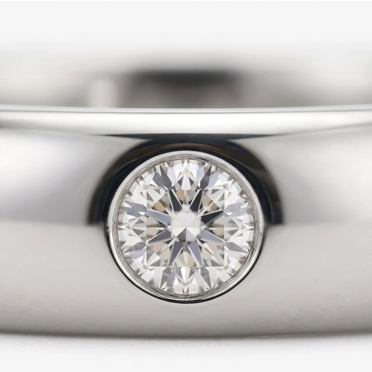 Solid Gold Pure Love Couple Ring Set lab-grown gemstone, close up