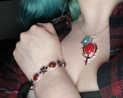 A Kraymer necklace and bracelet worn, from a customer’s review