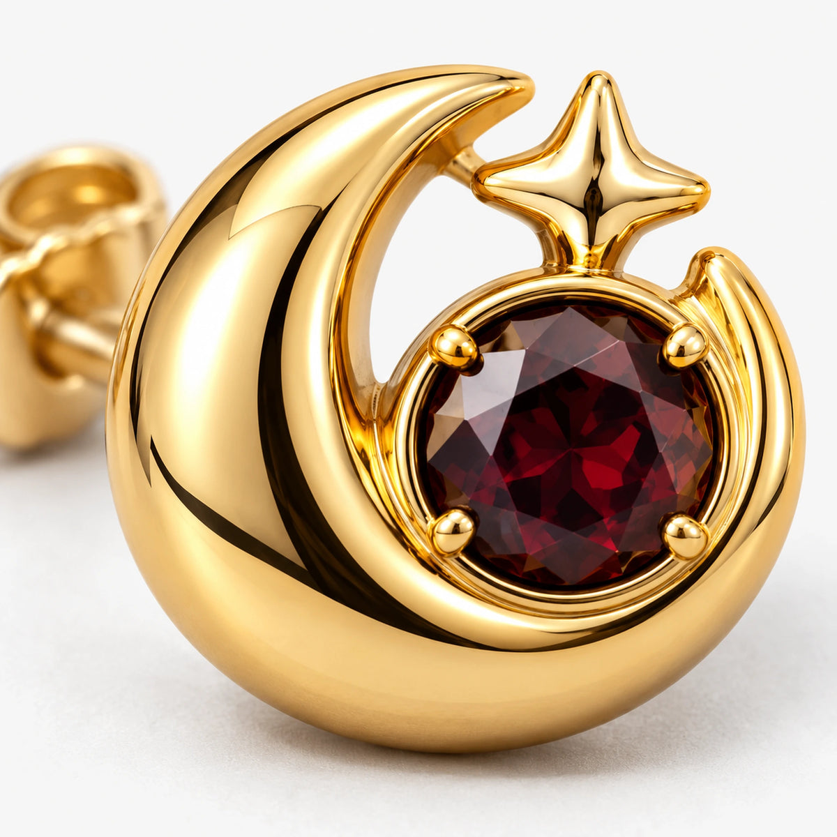 Eclipse Waltz Studs in gold, close-up