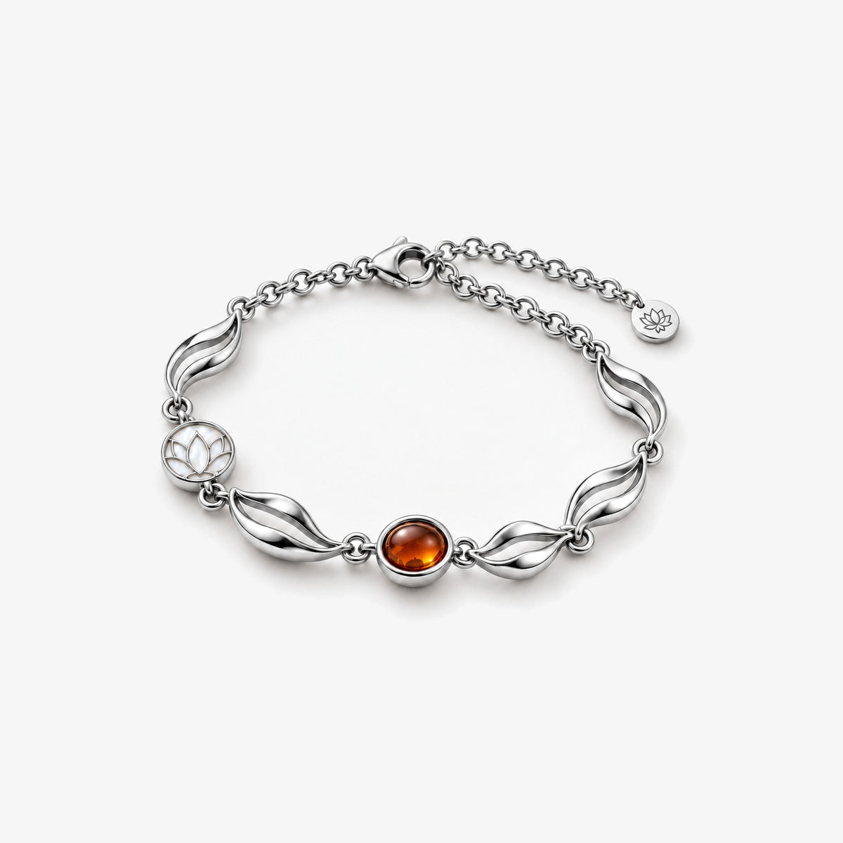 Lotus Tea Amber Bracelet in silver, front view