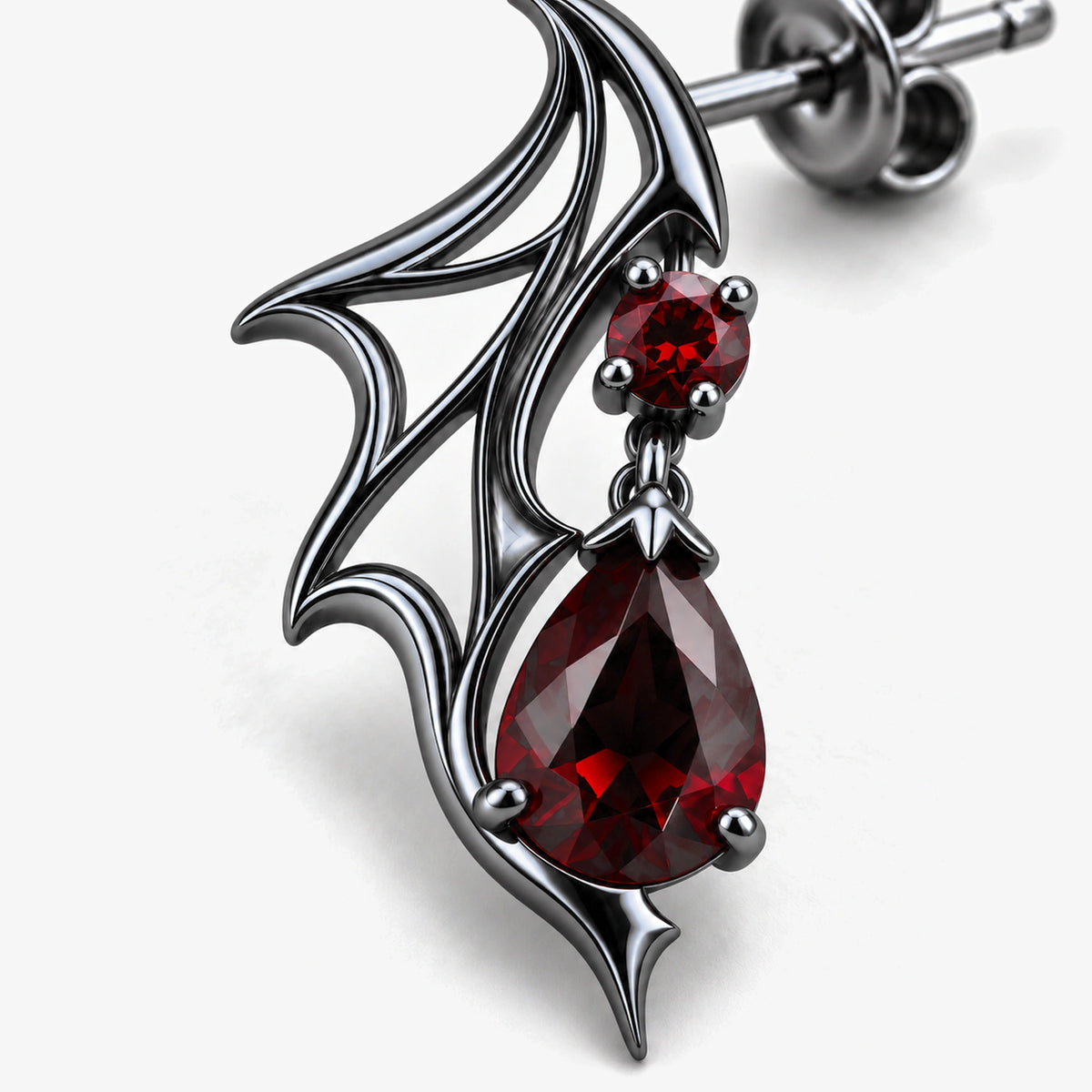 Crimson Wing Drop Earrings in Royal Black, close-up of the stone setting