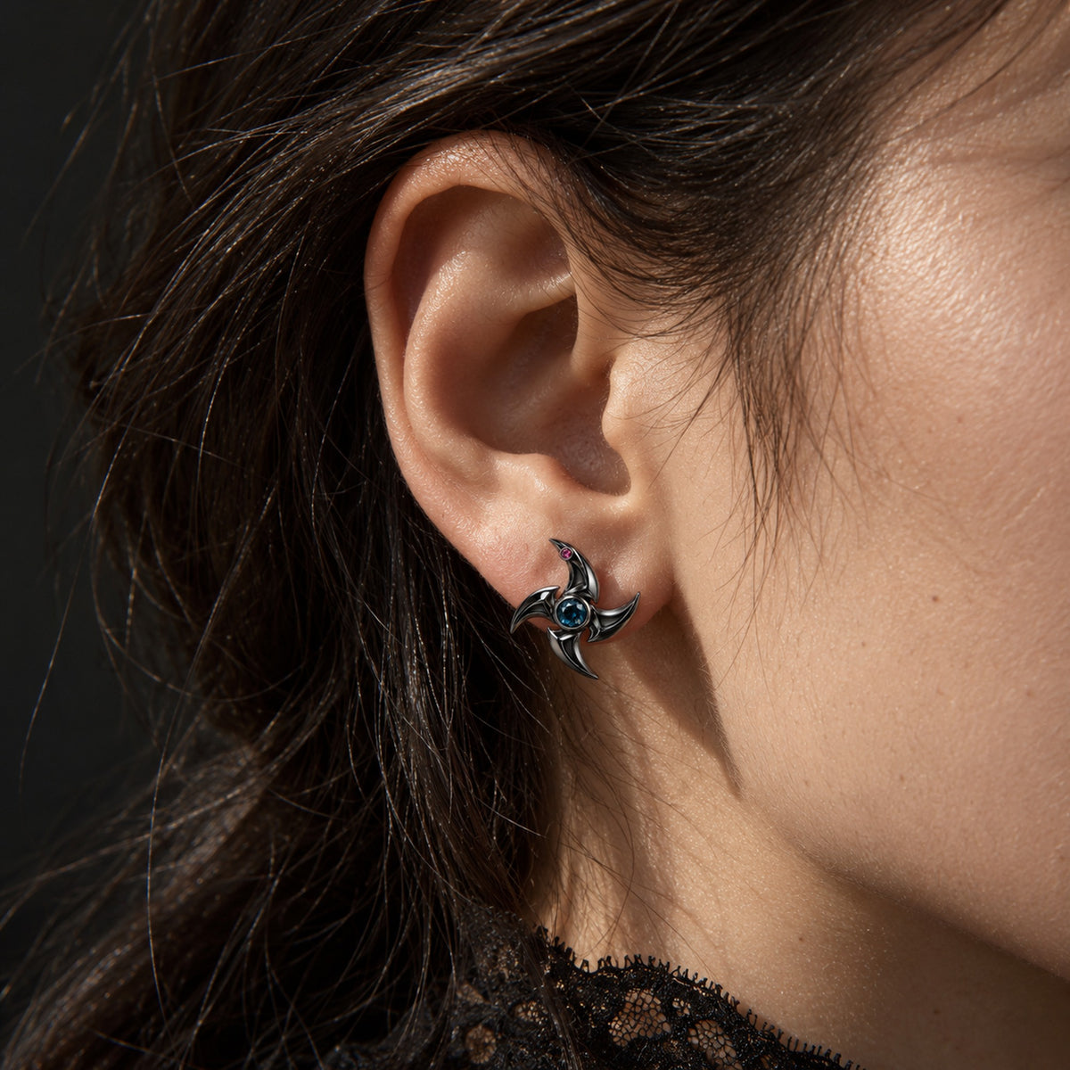Tongue Scarf Studs in royal black, worn