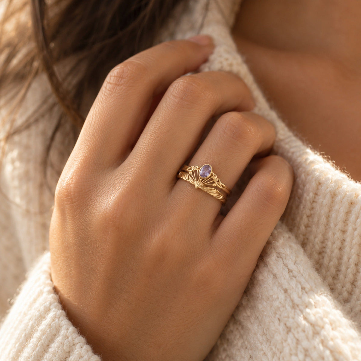 Moon Fairy Full Collection in gold, the ring worn
