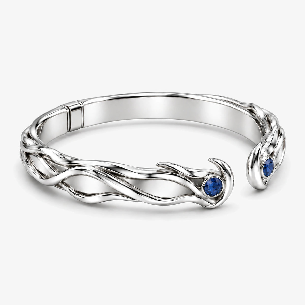 Neuvillette Bracelet in silver, right side view
