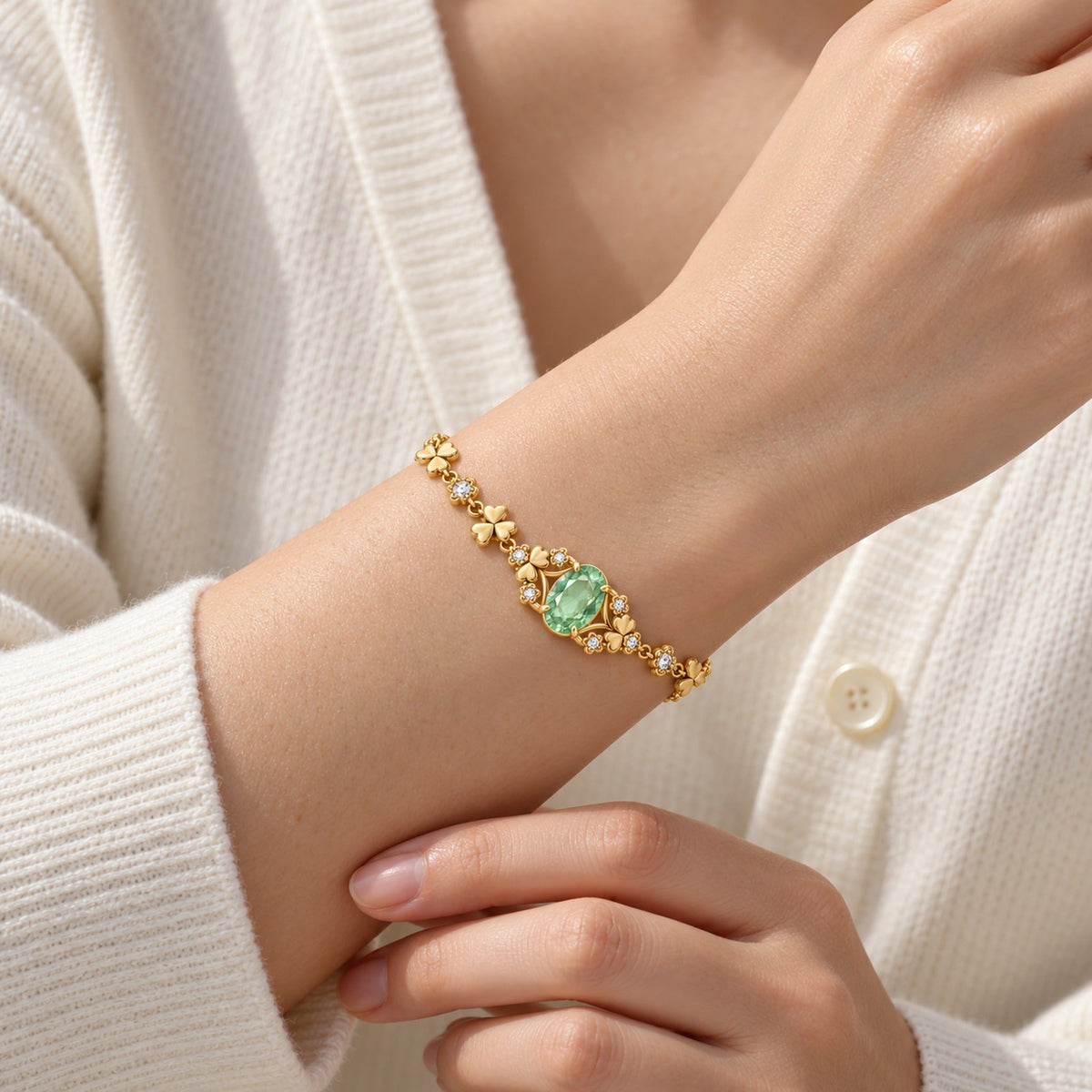 Poison Taster Full Collection in gold, the bracelet worn