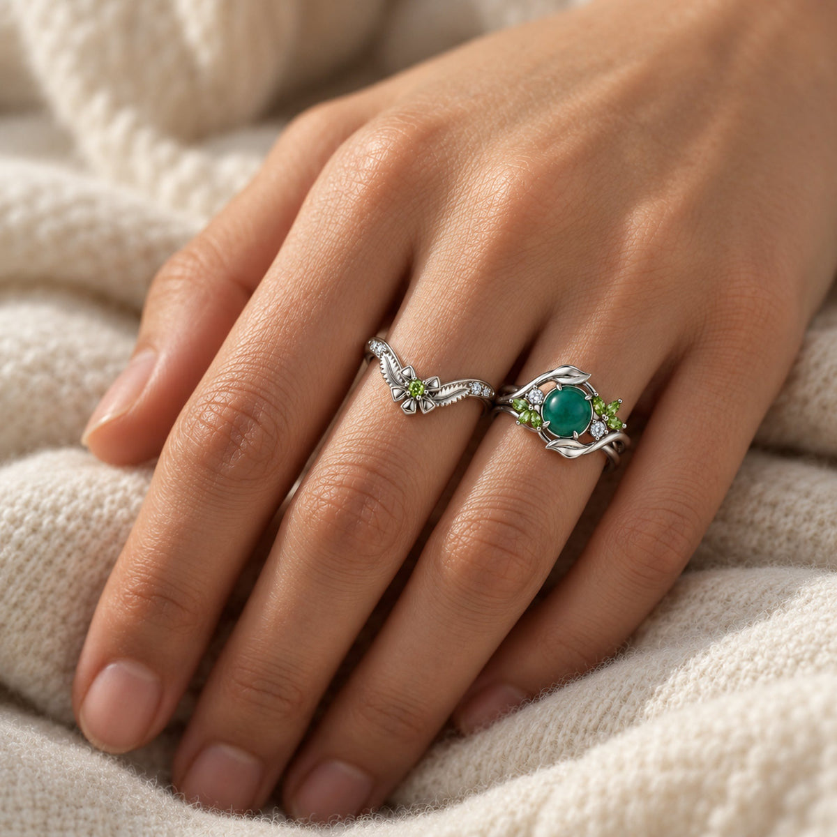 Seed Bloom Ring Set in silver, worn