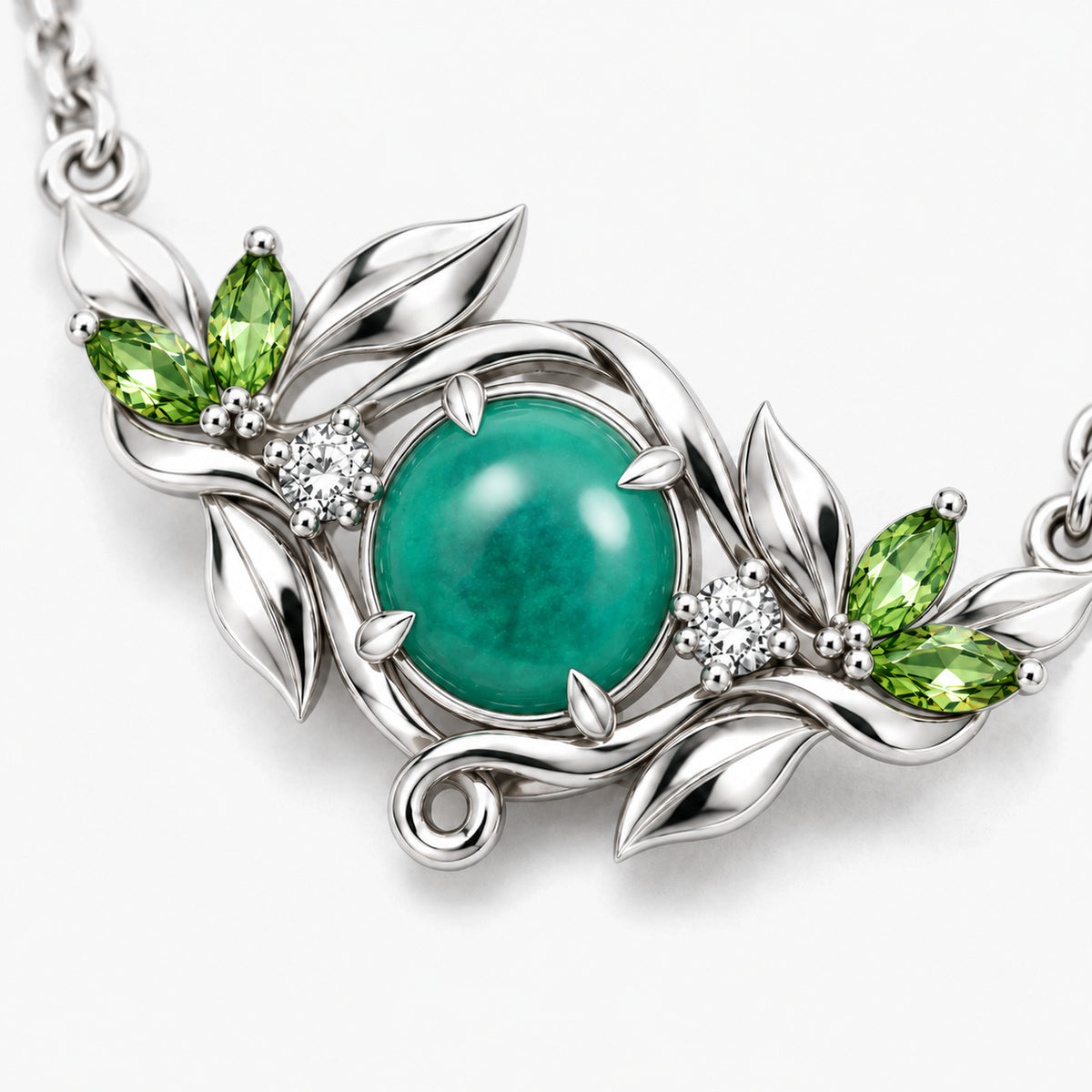 Seed Bloom Necklace in silver, close-up