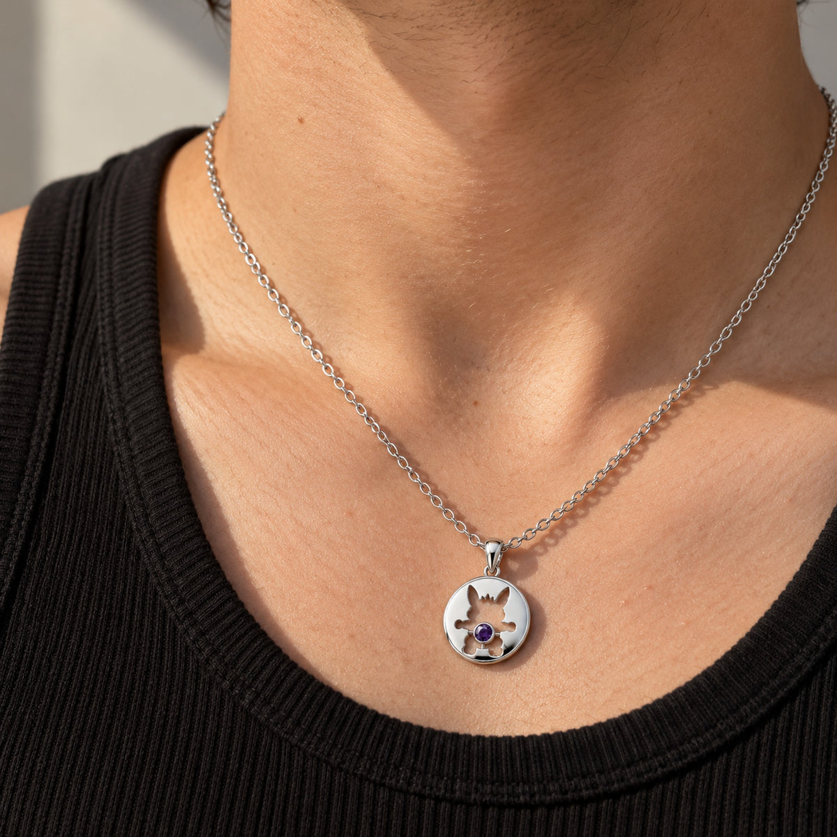 Grin Shade Necklace in silver, worn