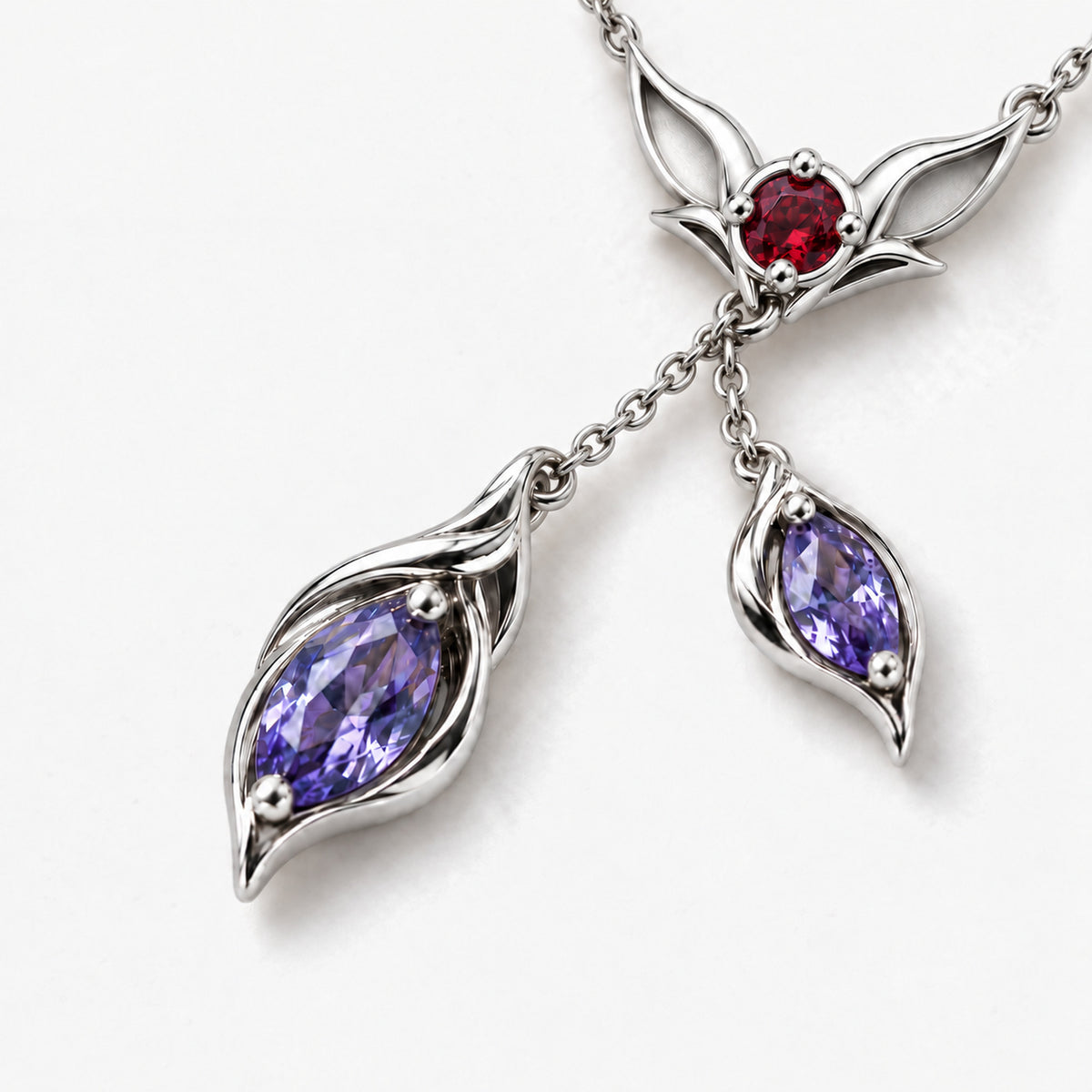 Sunrise Path Necklace in silver, close-up