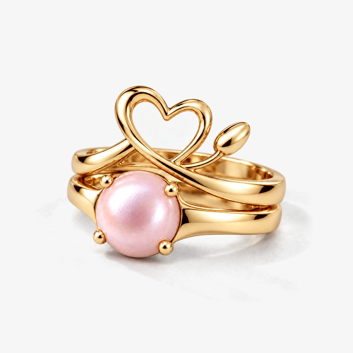 Tail Heart Ring Set in gold, angled view