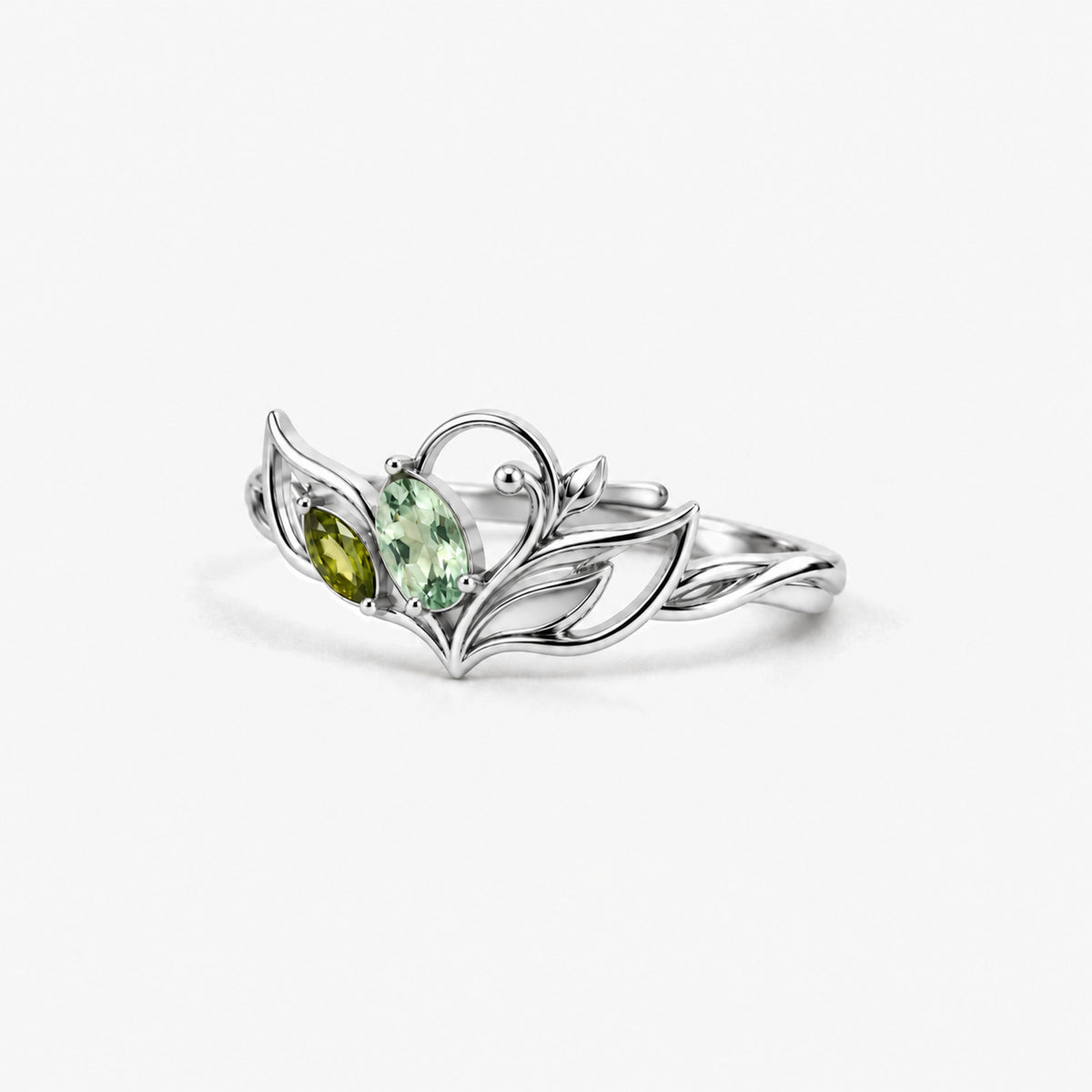 Verdant Path Ring in silver, right side view