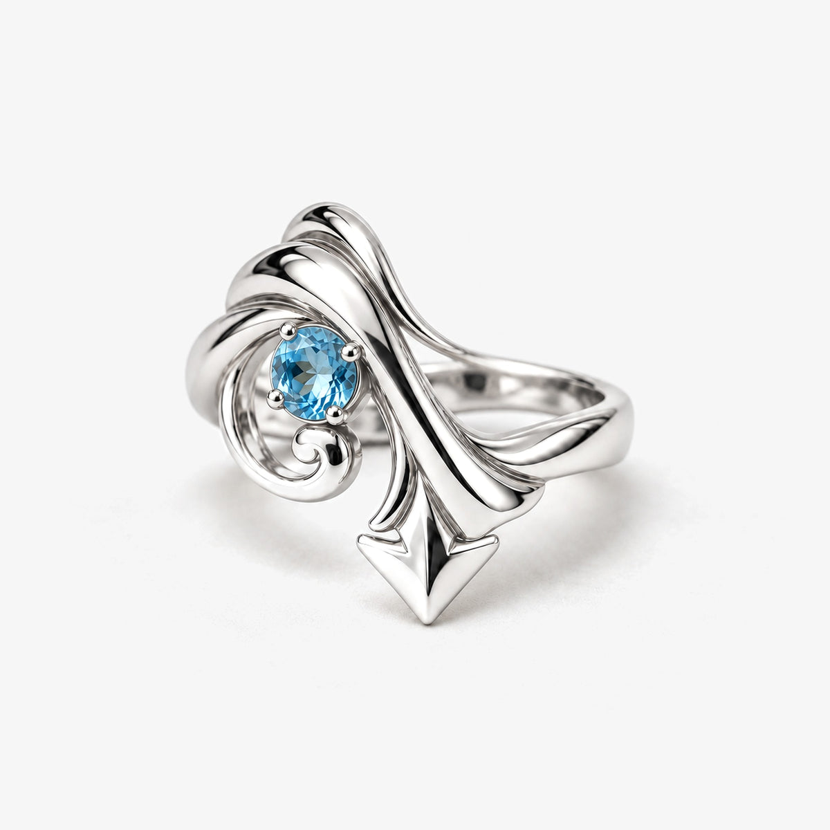 Wind Temple Arrow Ring in silver, front view