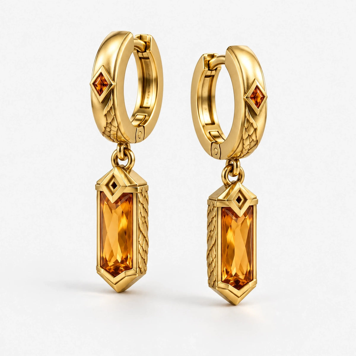Zhongli Earrings in gold, three-quarter view