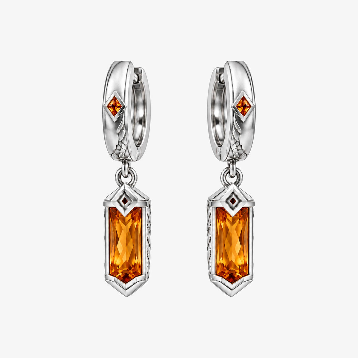 Zhongli Earrings in silver, front view